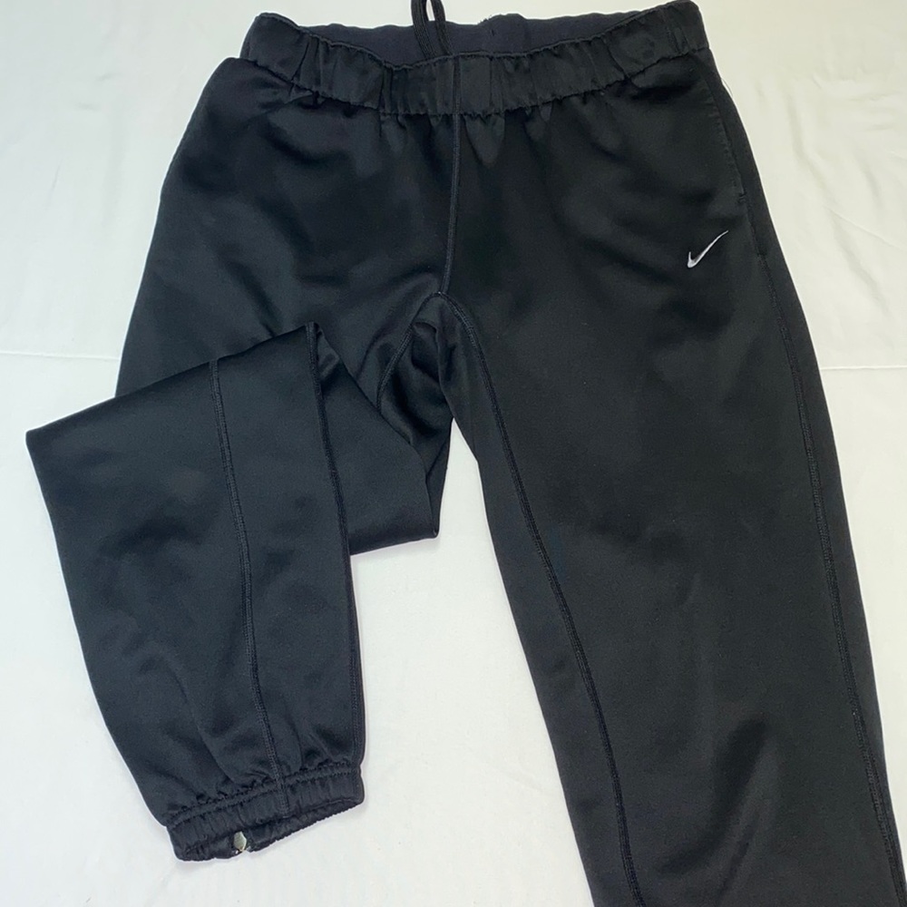 Nike Therma-Fit Small Joggers Sweatpants - Black